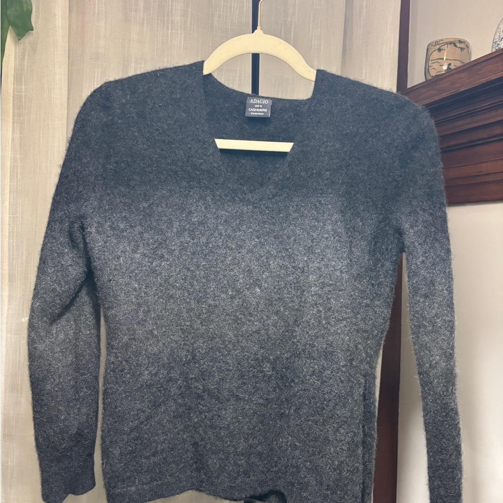 ADAGIO Cashmere Charcoal V-Neck Sweater
